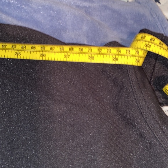 NWT/ Men’s Hockey Jersey - Picture 8 of 10